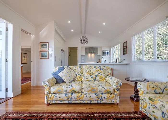 Central Cottage